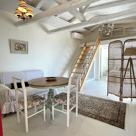 Mare Monte Small Boutique خْريسيا أموذيا