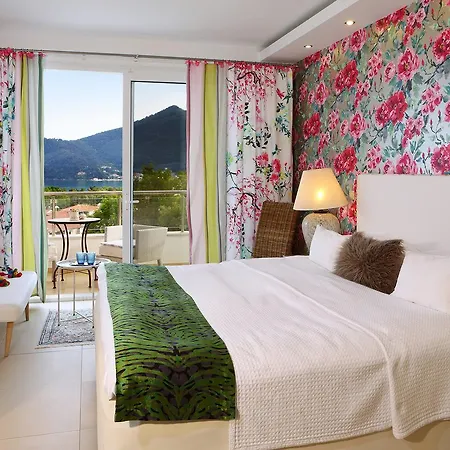 فندق Mare Monte Small Boutique 3*