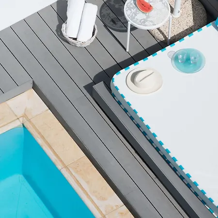 Mare Monte Small Boutique
