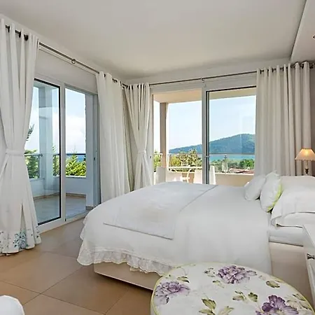 Mare Monte Small Boutique Hotel