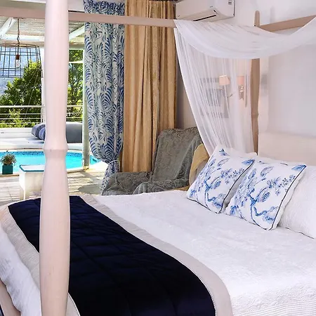 Mare Monte Small Boutique