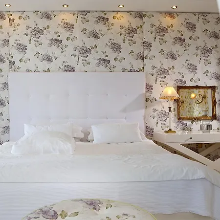 Mare Monte Small Boutique Отель Хриси-Амудия